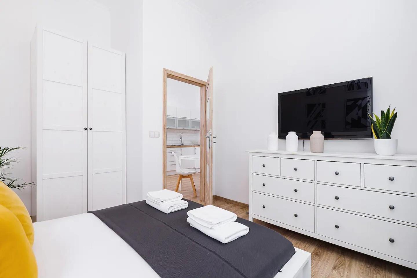 Two-bedroom - Old Town Leilighet Krasków